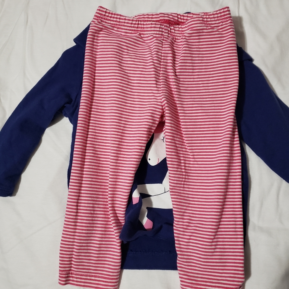 Carters set